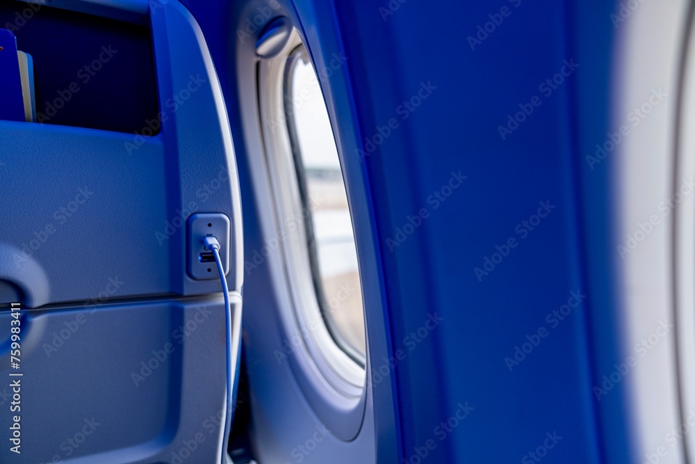 USB and USB-C Ports at each seat on Airplane USB and USB-C Ports at each seat on Airplane