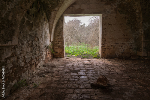 Fototapeta Naklejka Na Ścianę i Meble -  luoghi abbandonati