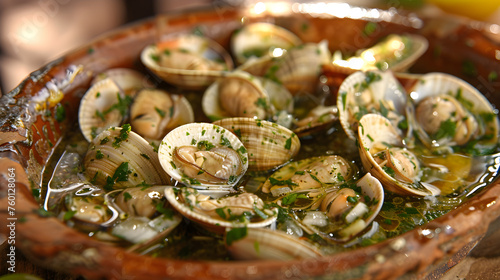 Fresh clams in herb broth