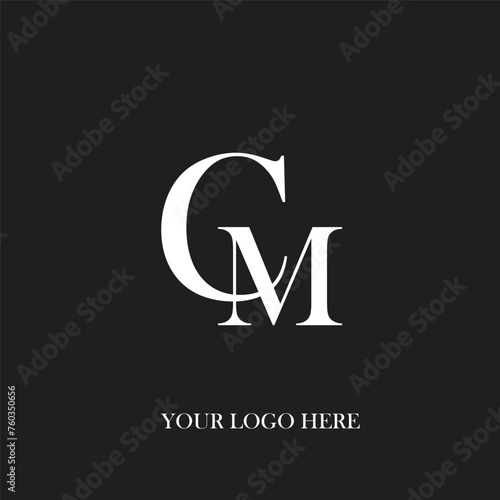 CM initial letter logo