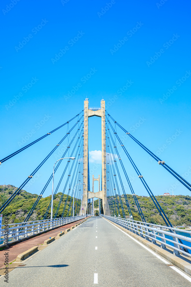 Obraz premium 冬の呼子大橋 佐賀県唐津市 Yobuko Ohashi Bridge in winter. Saga Pref, Karatsu City.