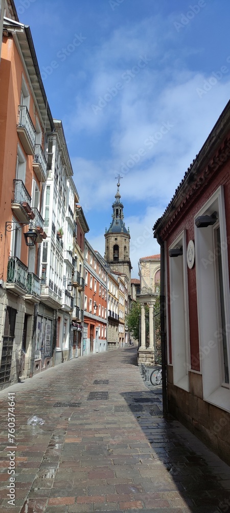Calle por el casco antiguo de Vitoria Gasteiz