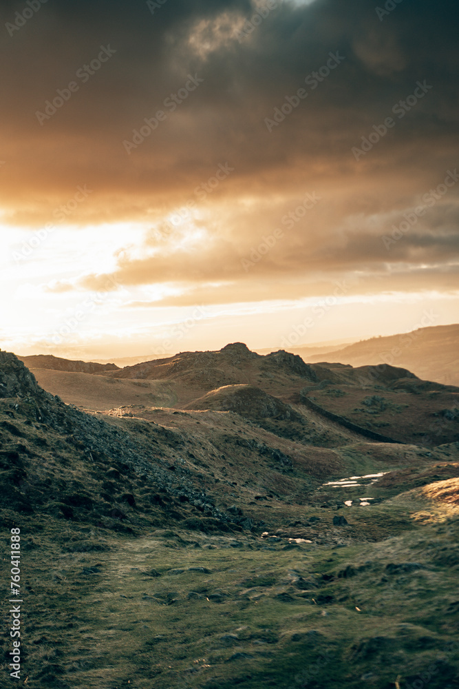 Scenic Lake District Sunrise: Golden Hour Mountain Views from Loughrigg Peak