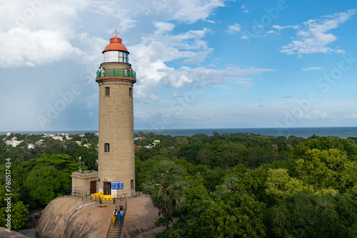 Tableau sur toile Picture of a lighthouse tower with blue sky in the background at UNESCO world heritage site of Mahabalipuram