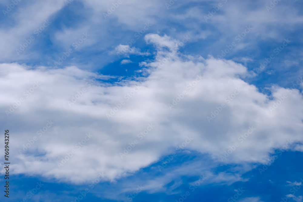 Obraz premium Blue sky and clouds