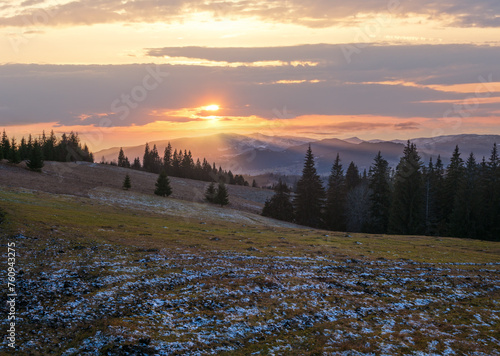 Obraz na płótnie Picturesque sunset above late autumn mountain countryside. Ukraine, Carpathian Mountains. Peaceful traveling, seasonal, nature and countryside beauty concept scene. w salonie