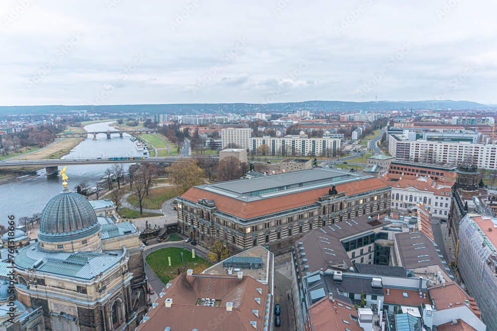 Blick von der Frauenkirche auf die Altstadt Dresden, Deutschland