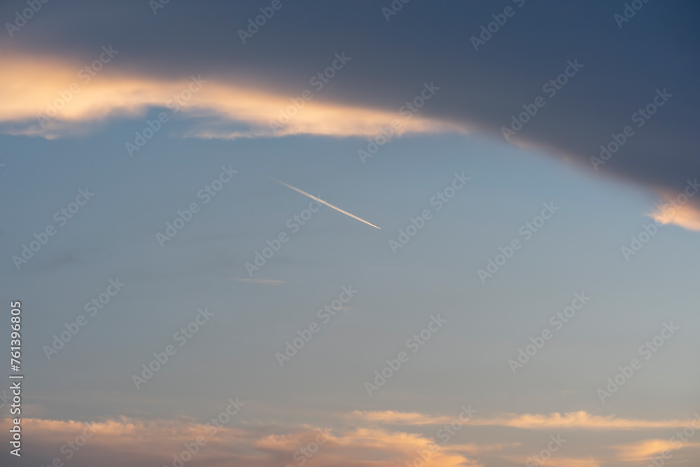 飛行機雲 飛行機雲
