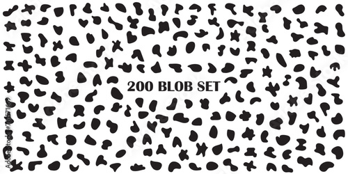 Blob shape organic set. Fluid cooler blob shape vector for abstract design.Irregular random minimal blob form. Abstract watery forms template. Organic blobs set icon on transparent background.