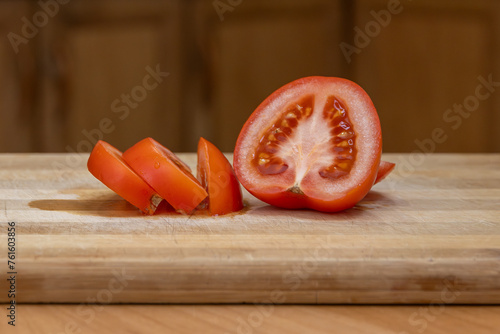 sliced
tomato on a chopping board