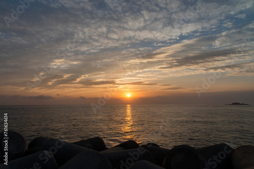 Fototapeta Naklejka Na Ścianę i Meble -  View of the sunrise over the  sea