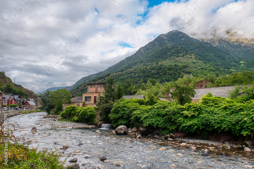 Bosost is a Spanish municipality located in the western part of the Aran Valley region, in the province of Lérida, autonomous community of Catalonia. It borders with Lés, Las Bordas, Vilamós 
 photo