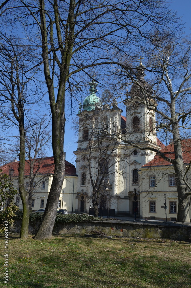 Legnickie Pole, Bazylika Mniejsza św. Jadwigi
