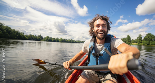 Hombre en el lago