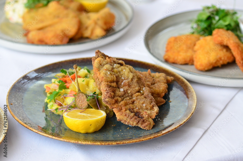 fried chicken nuggets fried chicken nuggets