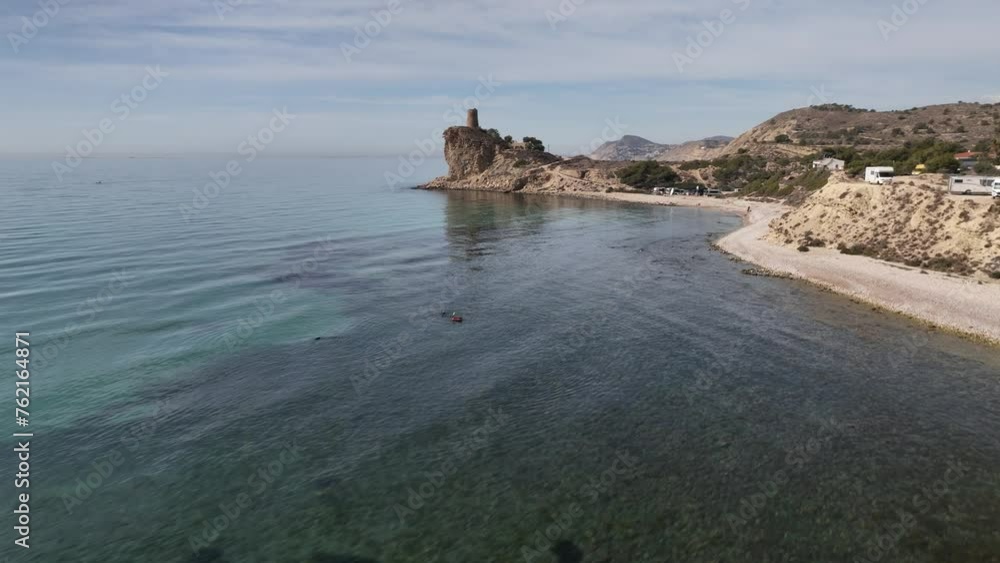 Torre del Charco en mitad del Mediterraneo