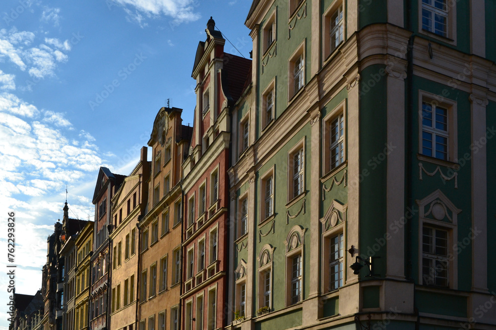 Fototapeta premium Colorful tenement houses in Wroclaw, Poland. Tenements facades at the Old Town of Wroclaw