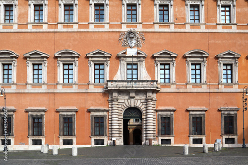 Lateran Palace in Rome, Italy © Lindasky76