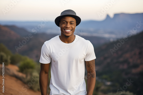 A black young man wearing a plain white T-shirt © Flash Studios