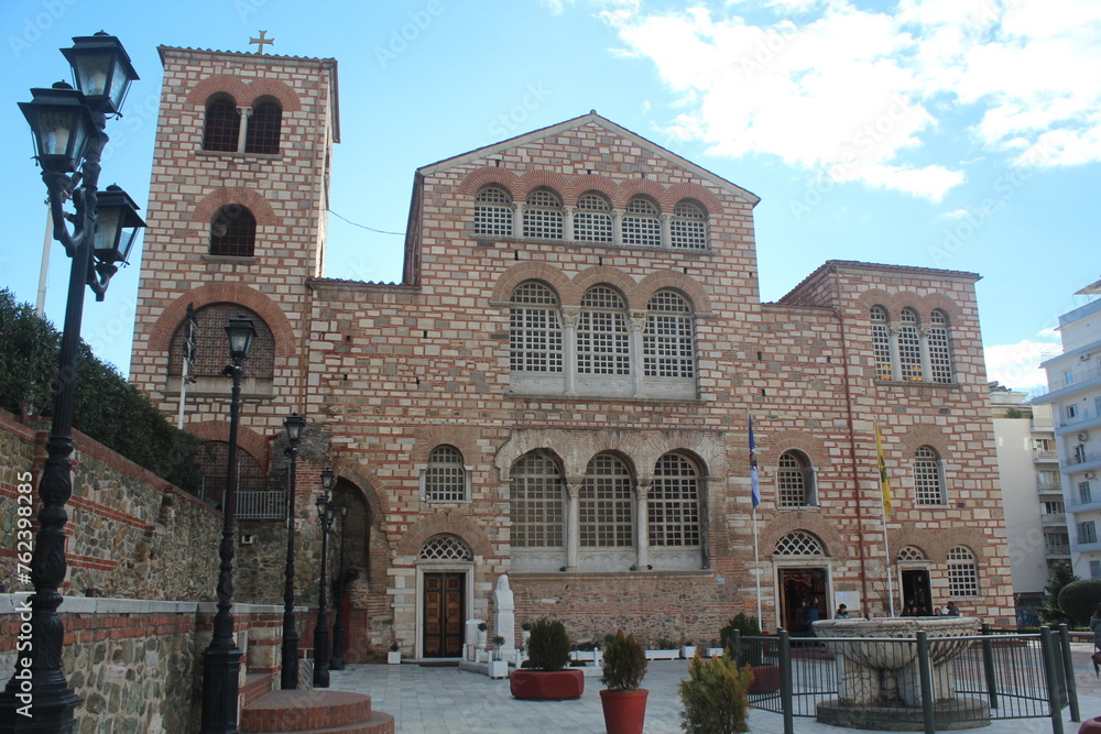 Obraz premium View of St. Dimitri Church and its garden from different angles. Thessaloniki Greece