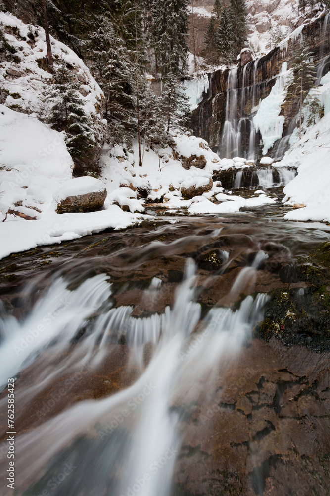 Obraz premium Cascades du Cirque de Saint-Même