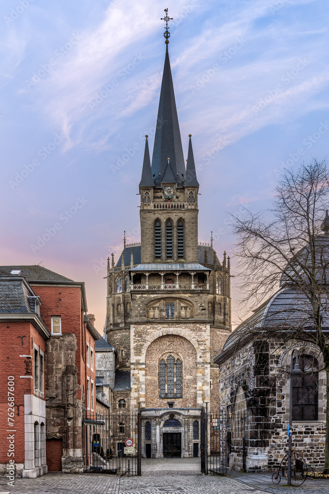 Obraz premium Cathedral of Aachen, NRW, Germany