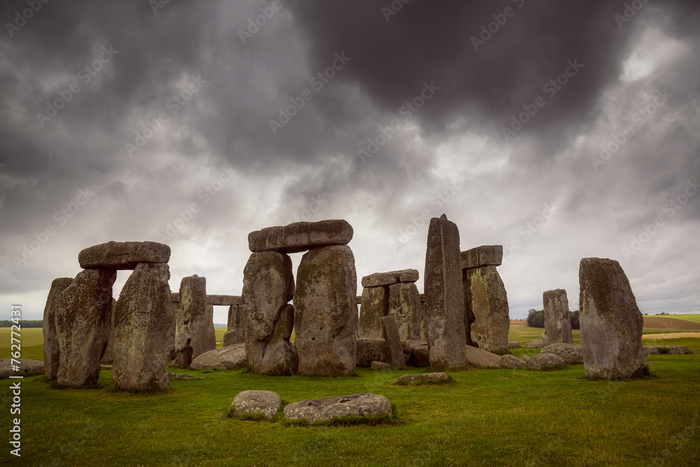 Naklejka premium Stormy Stonehenge