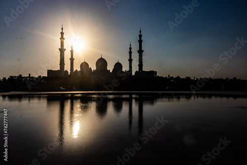 Silhouette of Sheikh Zayed Grand Mosque in Abu Dhabi, United Arab Emirates.