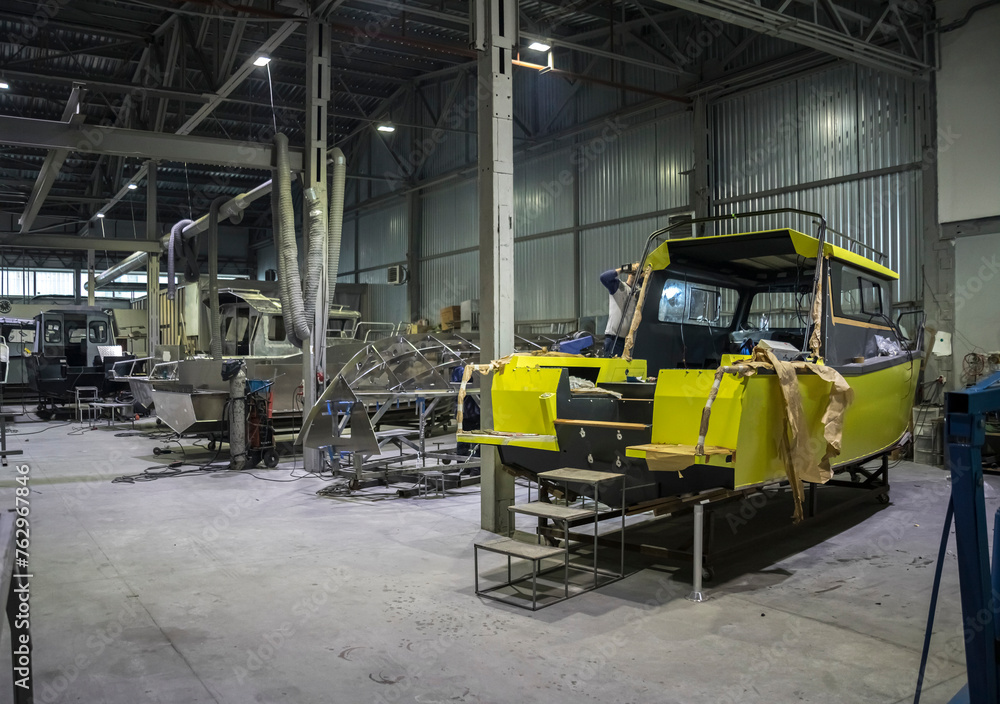 Large Aluminum Boat Fabrication Shop Large Aluminum Boat Fabrication Shop