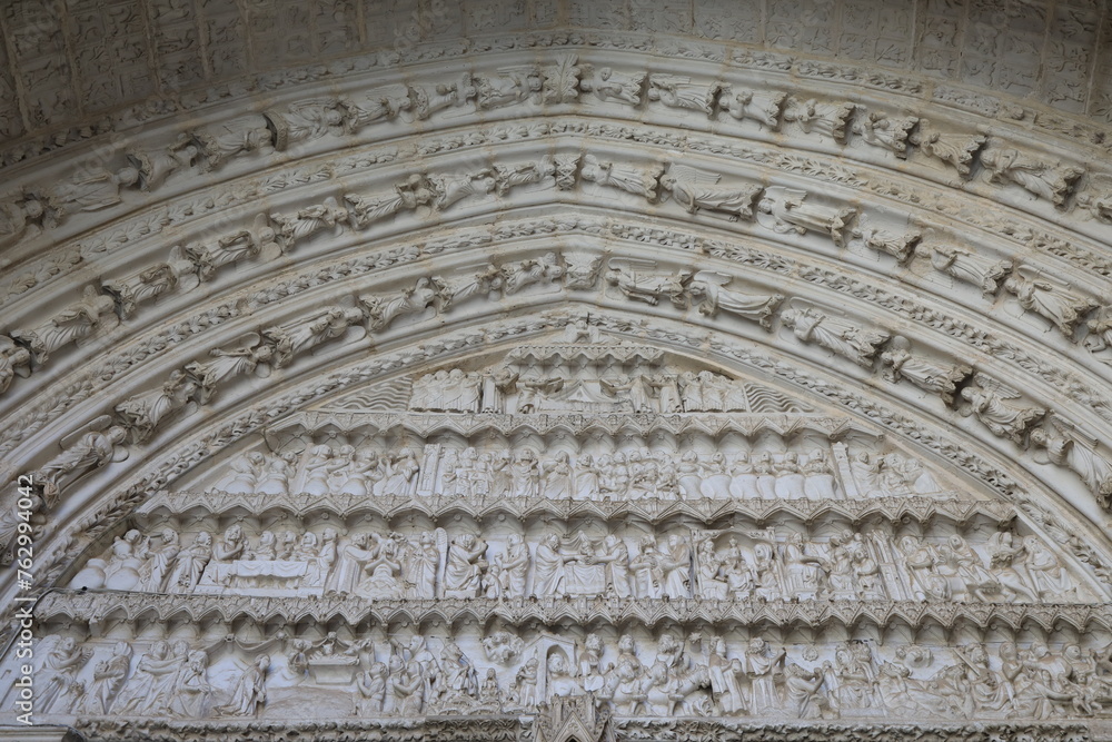 detail of the facade of the cathedral toledo