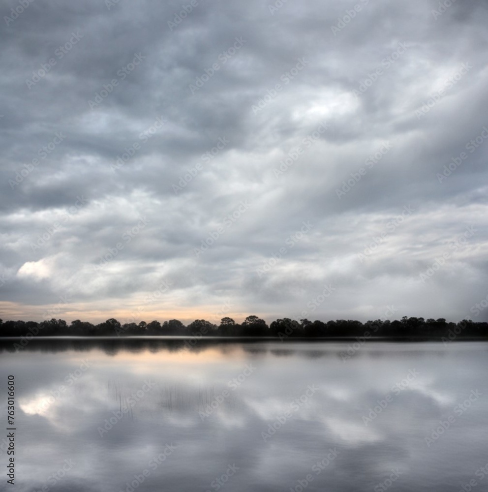 Obraz premium Scenic view of Lake Conroe in Texas
