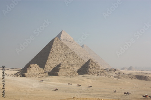 Giza  pyramids 
