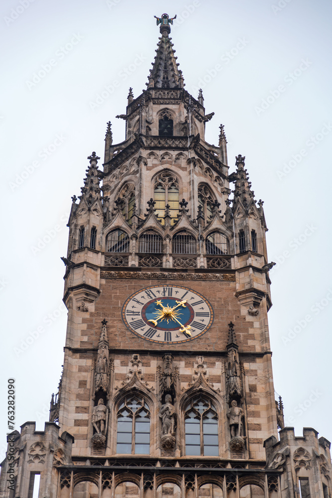 Fototapeta premium The New Town Hall - Glockenspiel in Munich, Germany