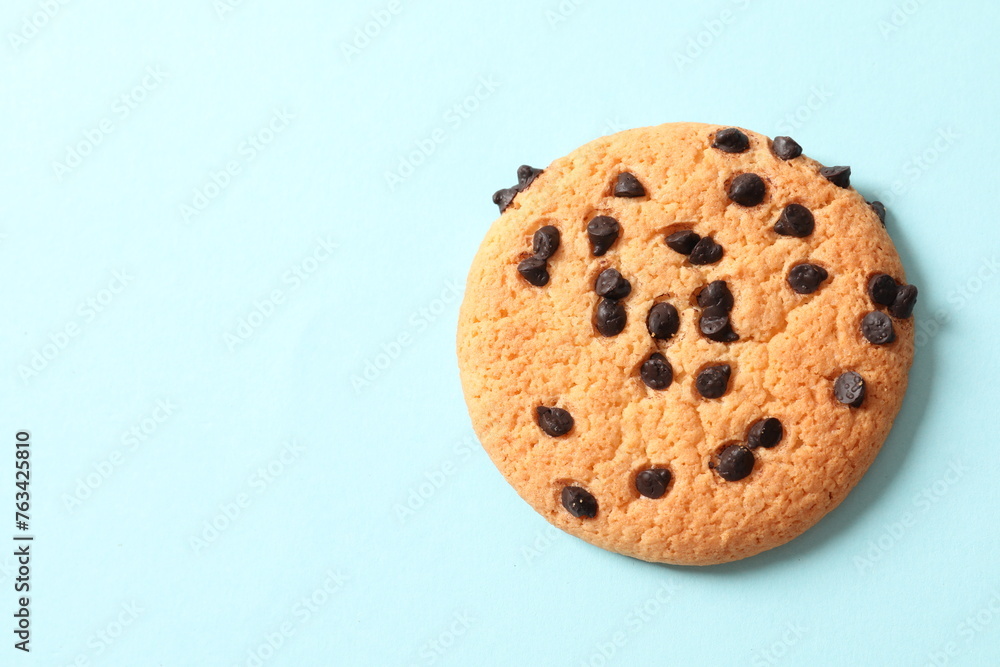Cookies with chocolates on a colored background
Cookies with chocolates on a colored background