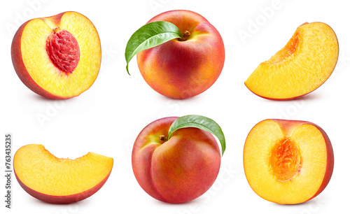 Fototapeta Naklejka Na Ścianę i Meble -  Fresh organic peach isolated