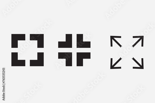 zoom outline arrow icon