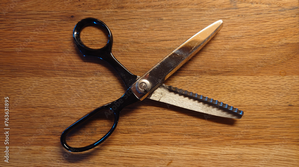 pinking shears pinking shears