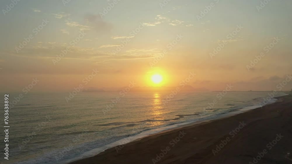 ATARDECER PLAYA LIMA CON DRONE ATARDECER PLAYA LIMA CON DRONE