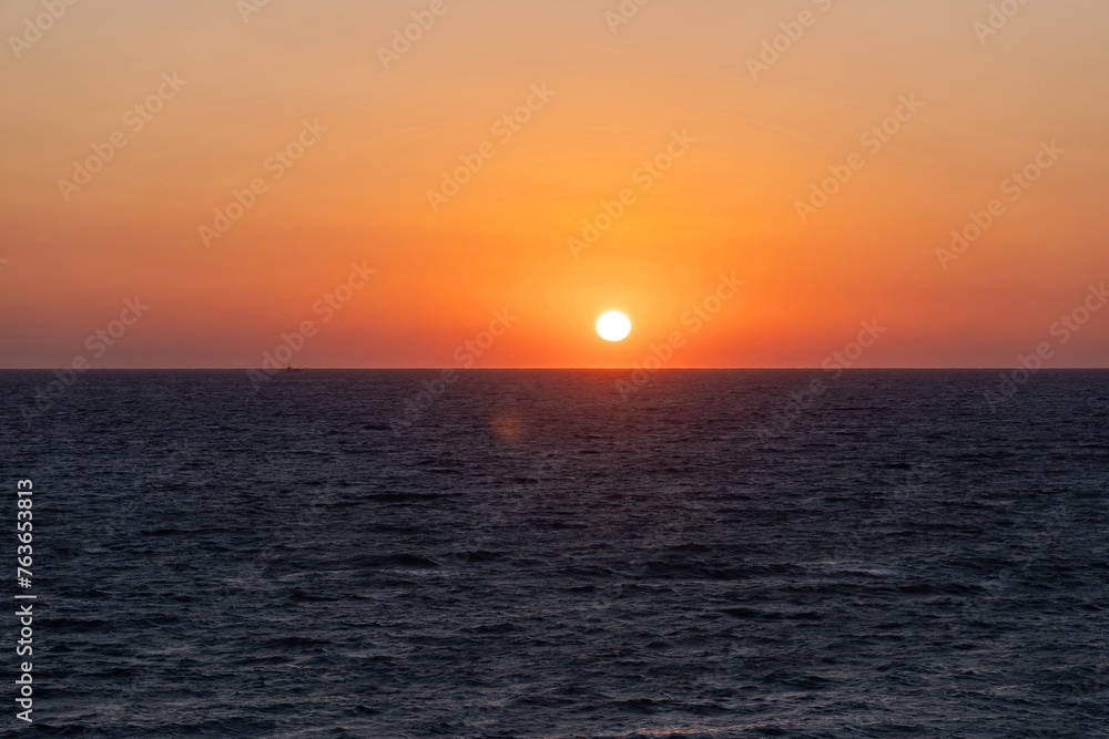 御前崎で見た太平洋に沈む夕日の情景 御前崎で見た太平洋に沈む夕日の情景