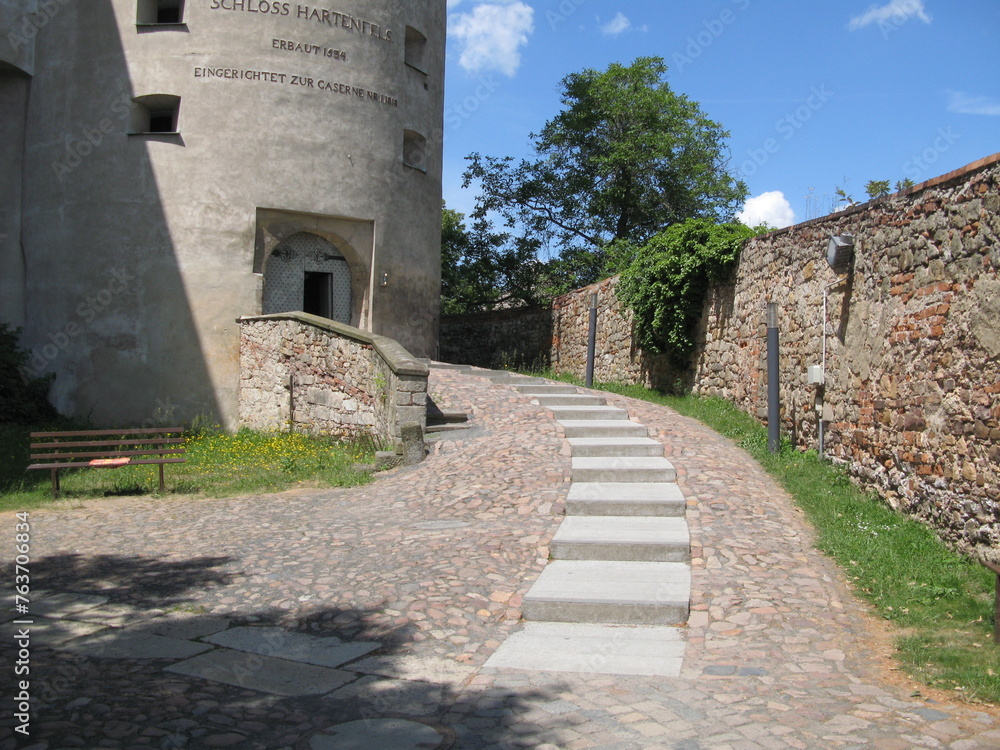 Zwinger mit Turm am Schloss Hartenfels in Torgau