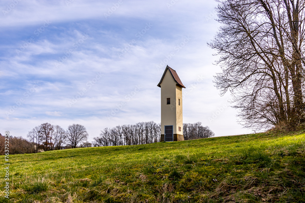 Eine wunderschöne frühlingshafte Wanderung durch den wunderschöne Heldburger Land im Landkreis Hildburghausen - Thüringen - Deutschland Eine wunderschöne frühlingshafte Wanderung durch den wunderschöne Heldburger Land im Landkreis Hildburghausen - Thüringen - Deutschland