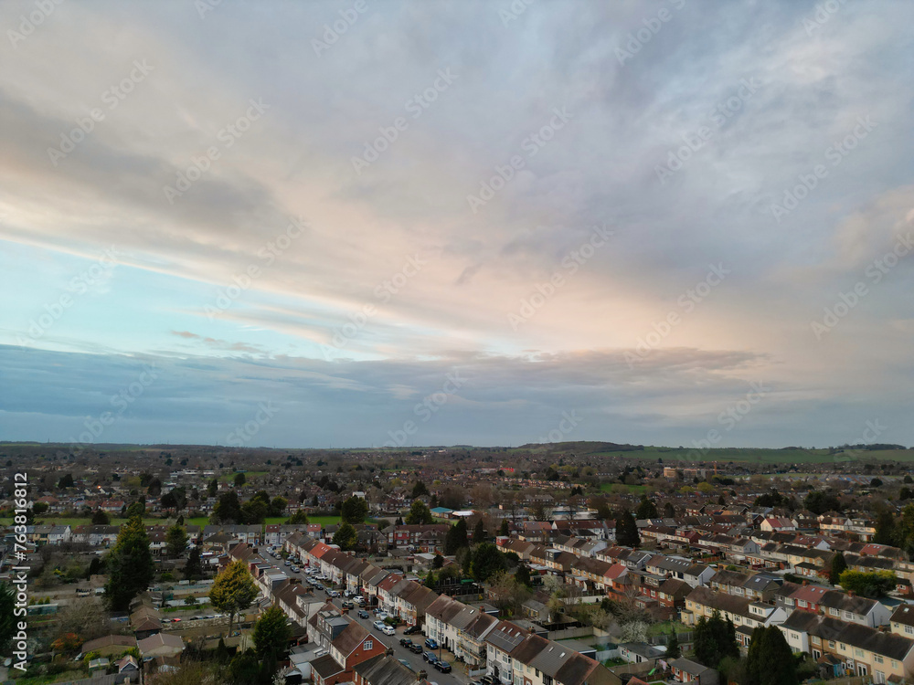 Obraz premium Aerial View of Residential Homes During Orange Sunset over England UK