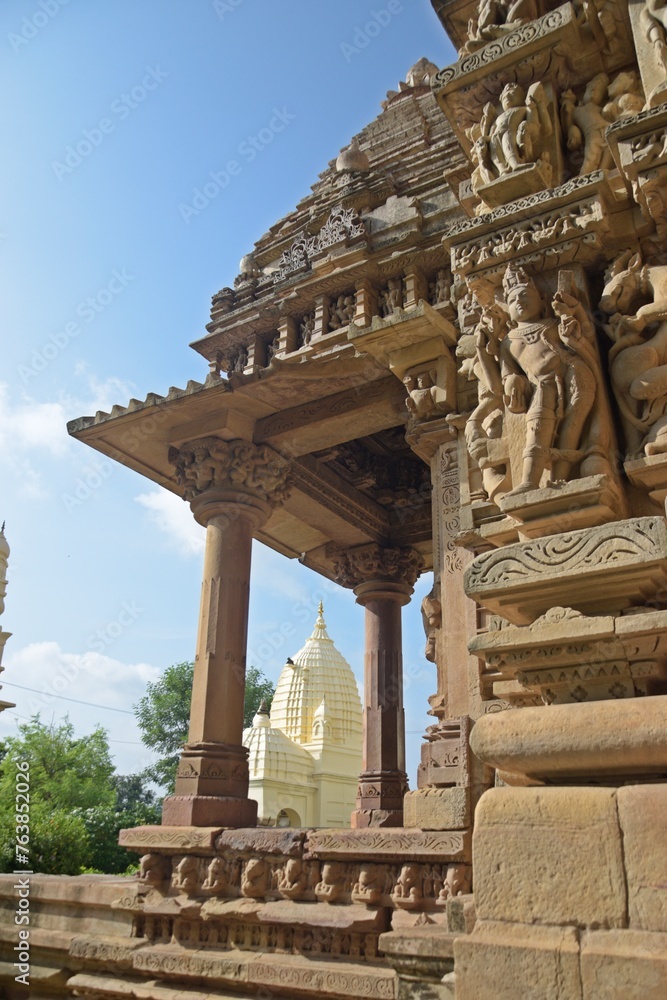 Fototapeta premium Intricate Architecture of Ancient Temple Parshvanatha temple, Khajuraho, Madhya Pradesh, India