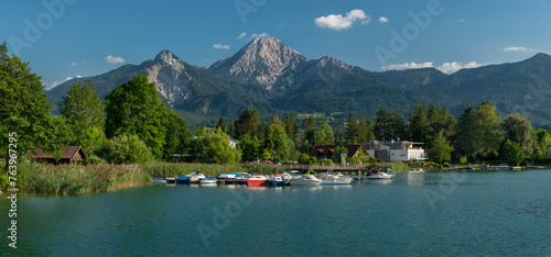 Mittagskogel und Faaker See, Kärnten, Österreich