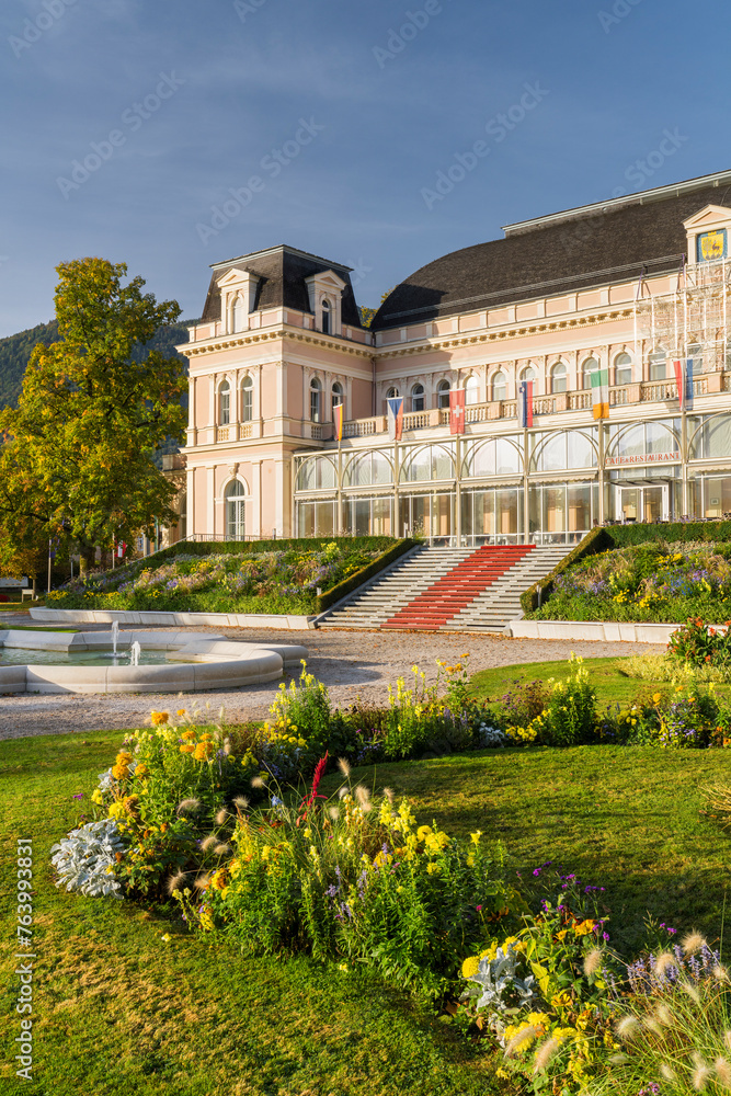 Obraz premium Kongress und Theaterhaus, Kurpark, Bad Ischl, Salzkammergut, Oberösterreich, Österreich