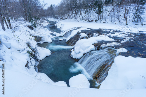 冬の大滝ナイアガラの滝　北海道道南の雪景色 © ibuki