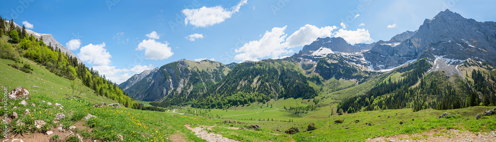 Naklejka premium stunning spring landscape panorama with green pasture, Eng Alps tyrol, austria