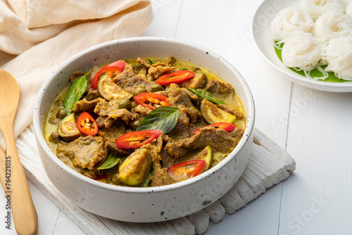Beef Green Curry with small eggplant (kaeng khiao wan),Thai food