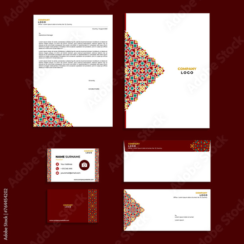 Abstract Geometric Office Stationery Equipment Set Design