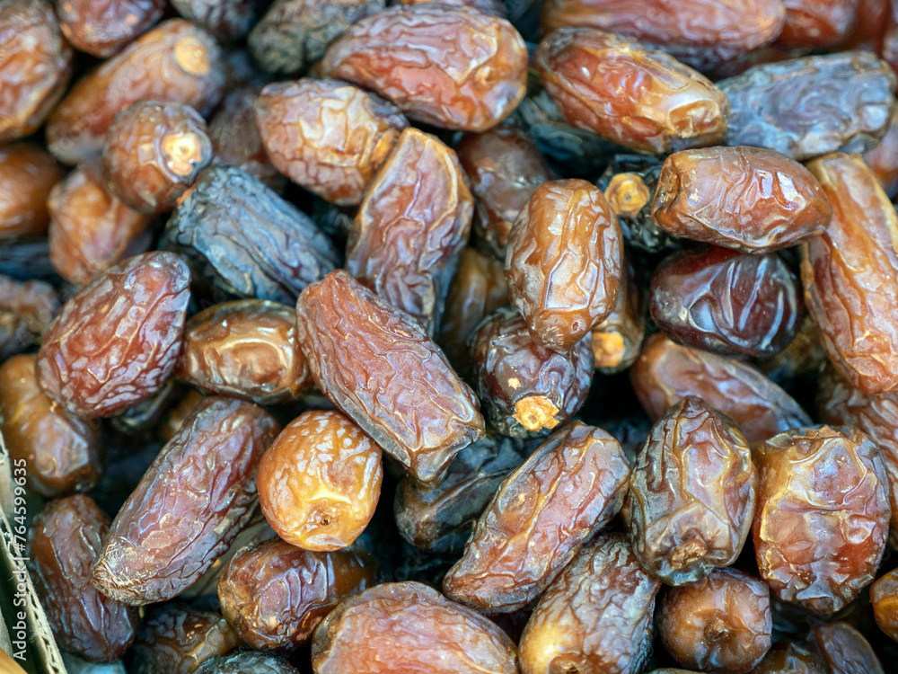fresh dates, fresh candied dates to break the fast in Ramadan, fresh dates, fresh candied dates to break the fast in Ramadan,